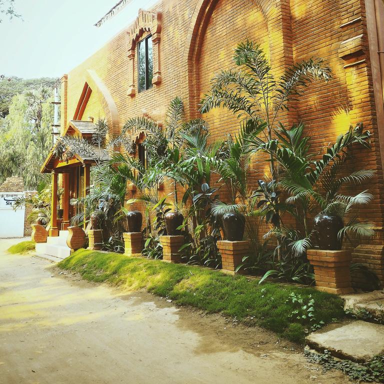Six Stars Guest House Nyaung-U Extérieur photo
